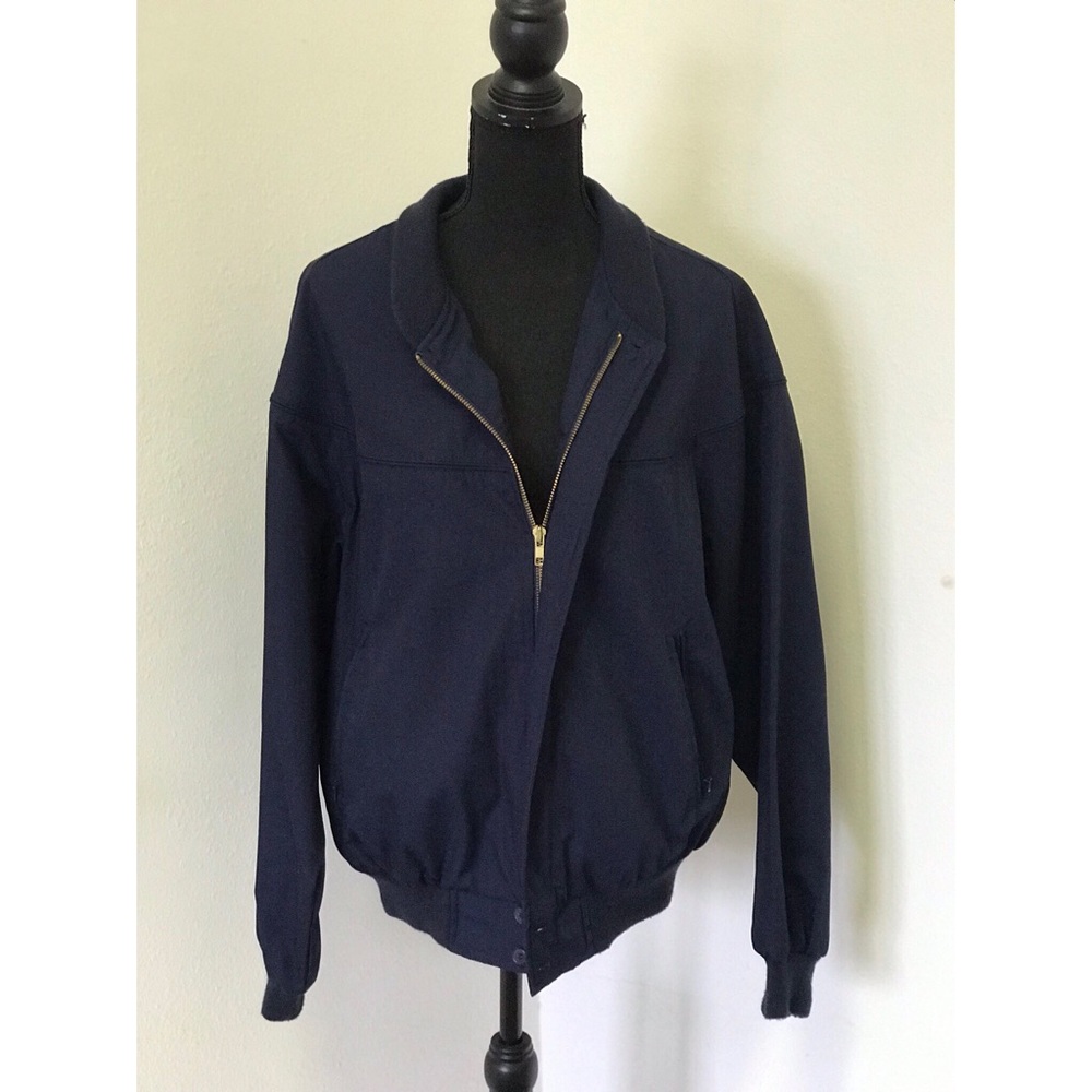 Men’s Jacket.
